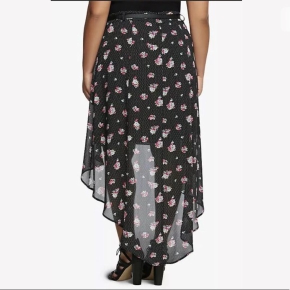 Torrid plus size hi low polka dot floral skirt NEW 24 plus size - Picture 11 of 11